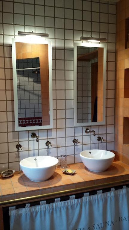Chambres D'Hotes La Breachere Yvré-lʼÉvêque Cameră foto
